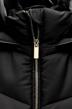 ANORAK ACOLCHADO ENTALLADO WATER AND WIND PROTECTION