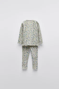 2-6 AÑOS/ PIJAMA FLORECITAS
