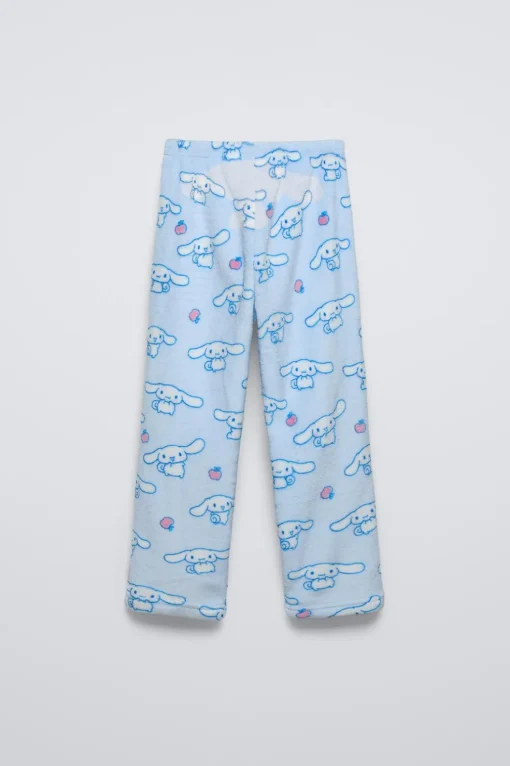 6-14 AÑOS/ PIJAMA POLAR CINNAMOROLL © SANRIO