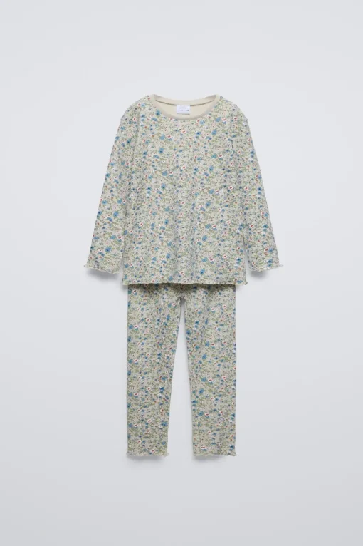 6-14 AÑOS/PIJAMA FLORECITAS