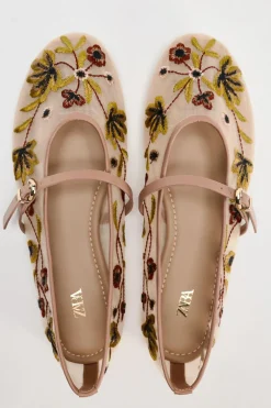 BAILARINA MESH BORDADO FLORES