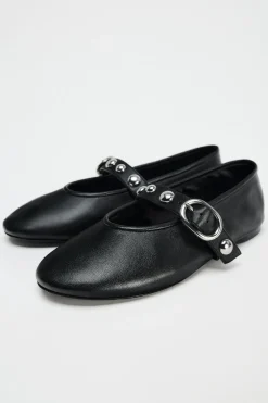 BAILARINAS TACHAS PIEL