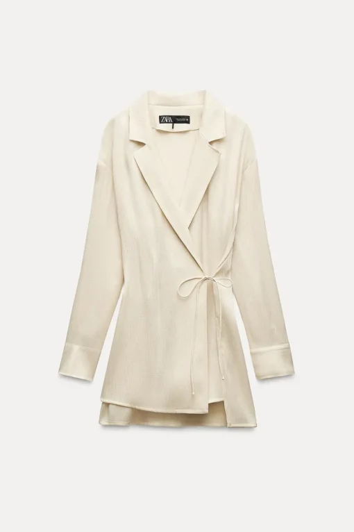 BLAZER BRILLO EFECTO ARRUGADO