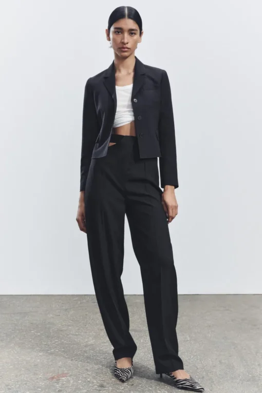 BLAZER ENTALLADA CON LANA ZW COLLECTION