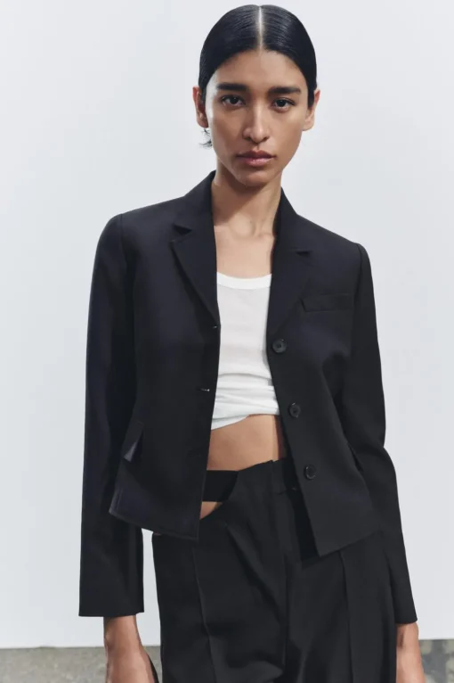 BLAZER ENTALLADA CON LANA ZW COLLECTION