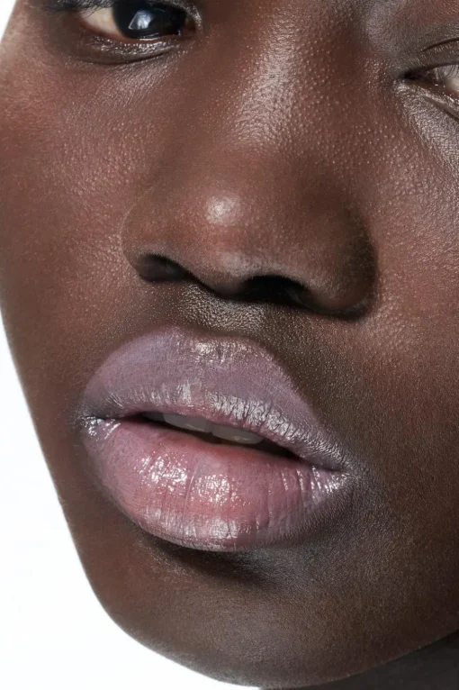BÁLSAMO CON COLOR PARA LABIOS SPF30
