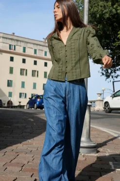 BLUSA BORDADOS PERFORADOS