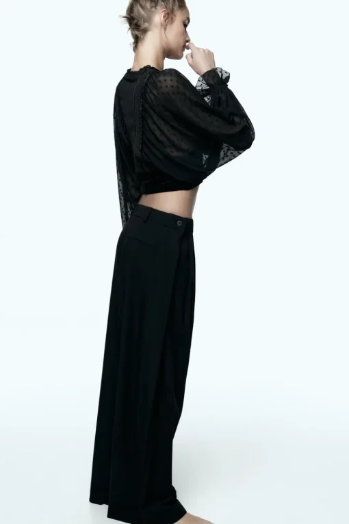 BLUSA CROP COMBINADA PLUMETI