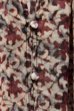 BLUSA ESTAMPADA NIDO DE ABEJA