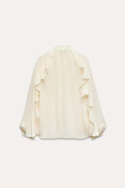 BLUSA ROMÁNTICA VOLANTES