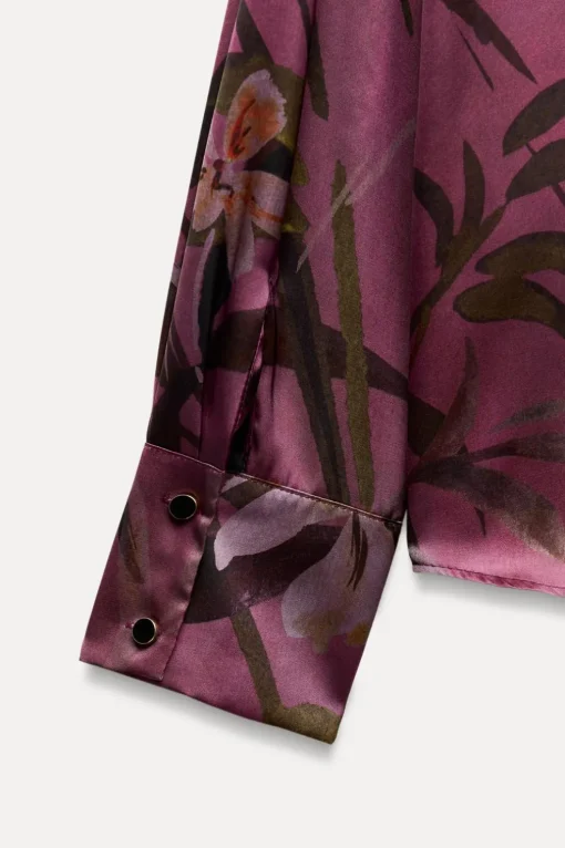 BLUSA SATINADA ESTAMPADO FLORAL