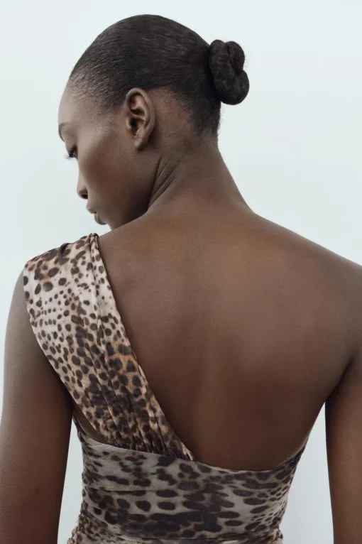 BODY DRAPEADO TUL ESTAMPADO ANIMAL