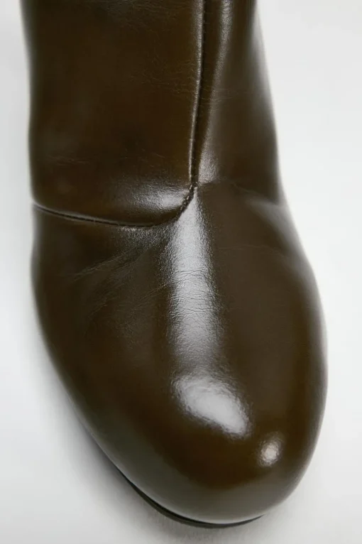 BOTA CAÑA ANCHA PIEL