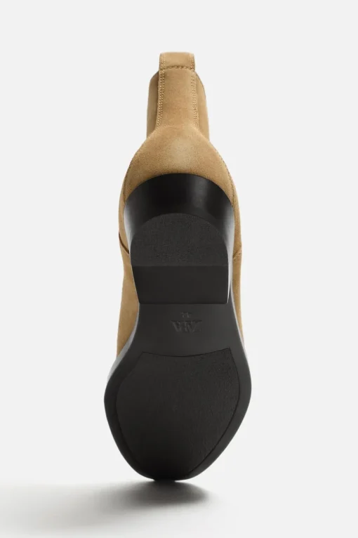 BOTA CHELSEA PIEL PUNTA