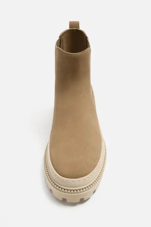 BOTA CHELSEA PIEL VOLUMEN
