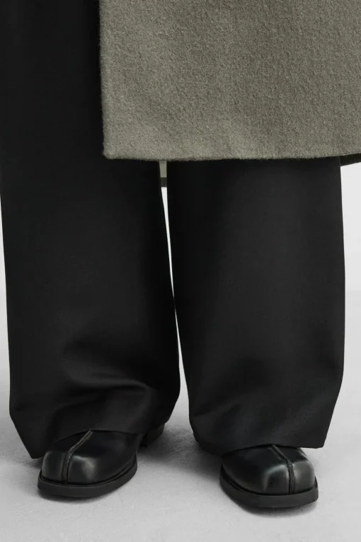 BOTA CHELSEA PIEL X NANUSHKA