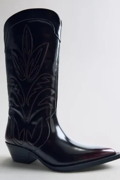 BOTA COWBOY BORDADOS
