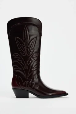 BOTA COWBOY BORDADOS