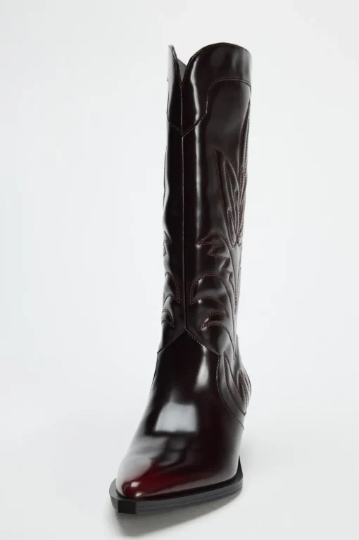 BOTA COWBOY BORDADOS
