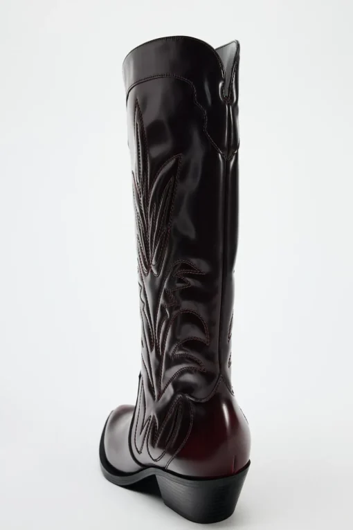 BOTA COWBOY BORDADOS