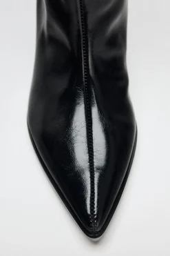 BOTA KITTEN