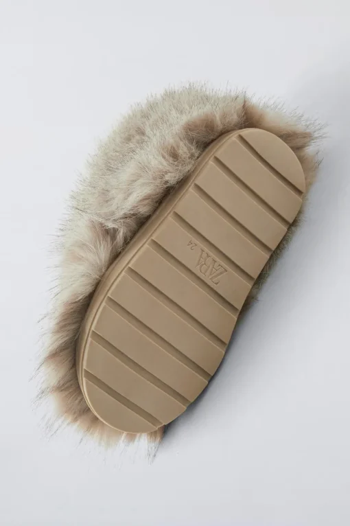 BOTA PELO