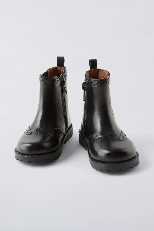 BOTA PICADOS PIEL