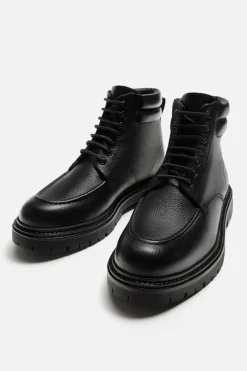 BOTA PIEL CORDONES