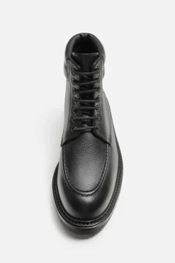 BOTA PIEL CORDONES