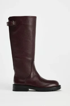 BOTA PLANA HEBILLA PIEL