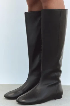 BOTA PLANA PIEL