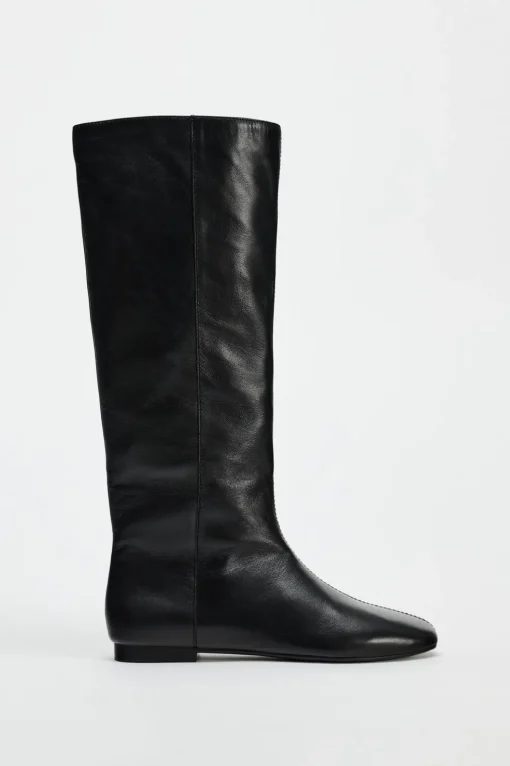 BOTA PLANA PIEL