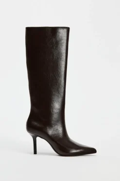 BOTA TACÓN FINO
