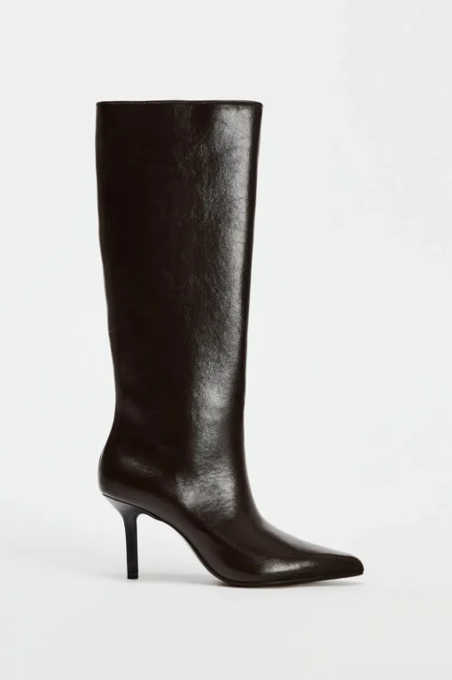 BOTA TACÓN FINO