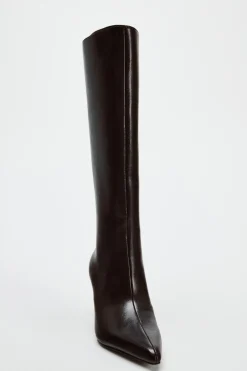 BOTA TACÓN FINO