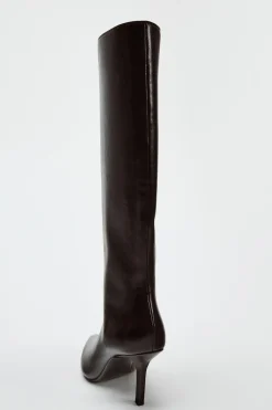 BOTA TACÓN FINO