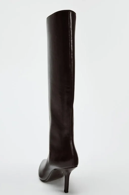 BOTA TACÓN FINO