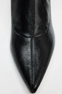 BOTA TACÓN KITTEN