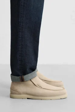 BOTÍN PIEL CASUAL