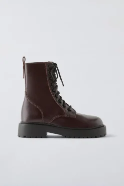 BOTÍN PIEL CORDONES