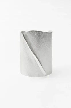 BRAZALETE METÁLICO