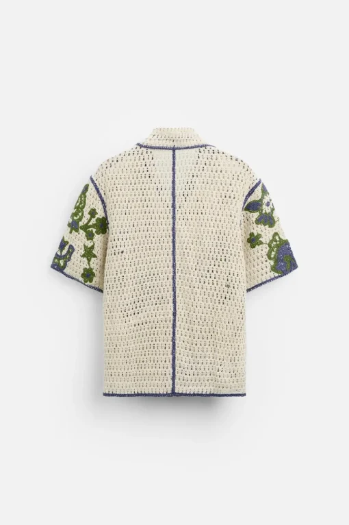 CAMISA CROCHET BORDADOS CONTRASTE