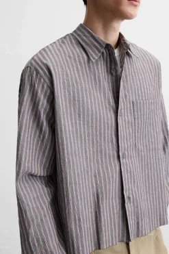 CAMISA CROPPED FIT RAYAS