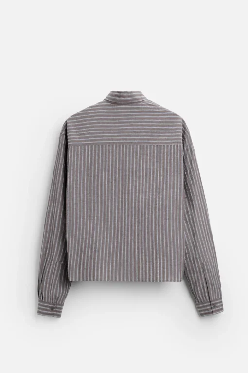 CAMISA CROPPED FIT RAYAS