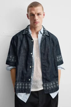 CAMISA DENIM BORDADOS