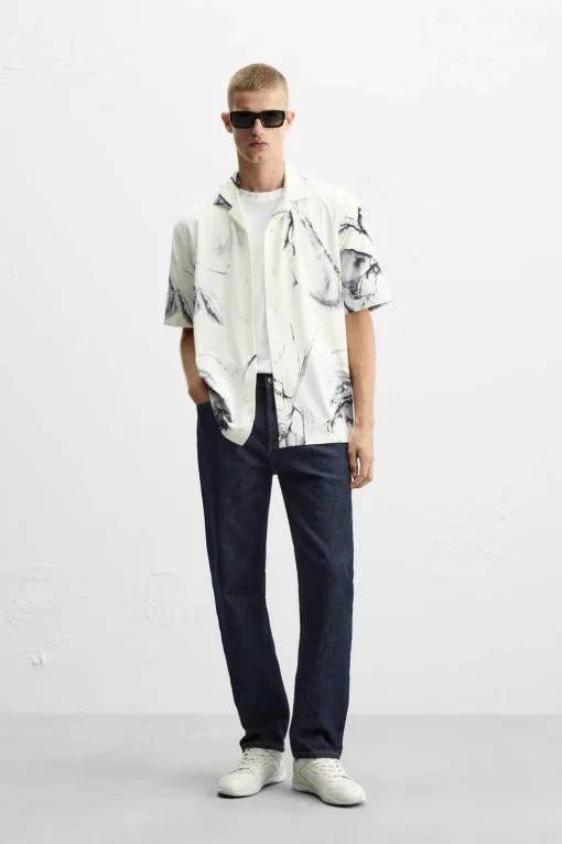 CAMISA ELÁSTICA ESTAMPADO ABSTRACTO
