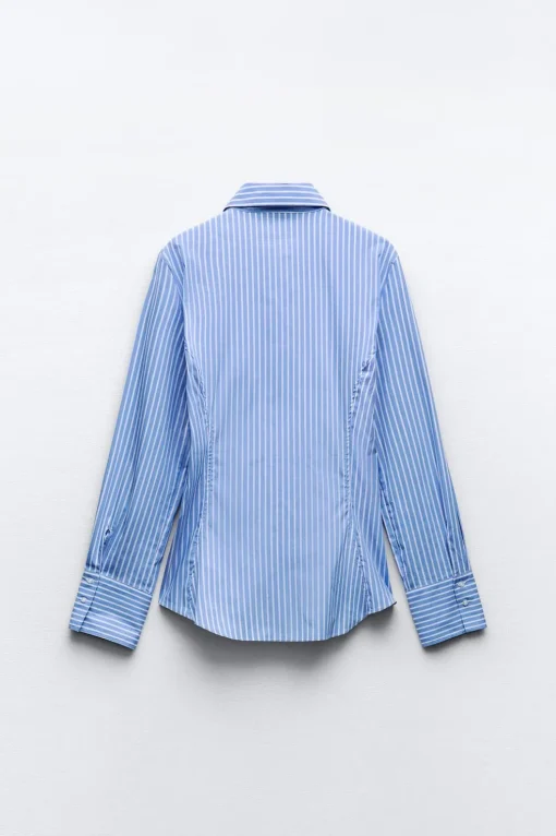 CAMISA ENTALLADA POPELÍN
