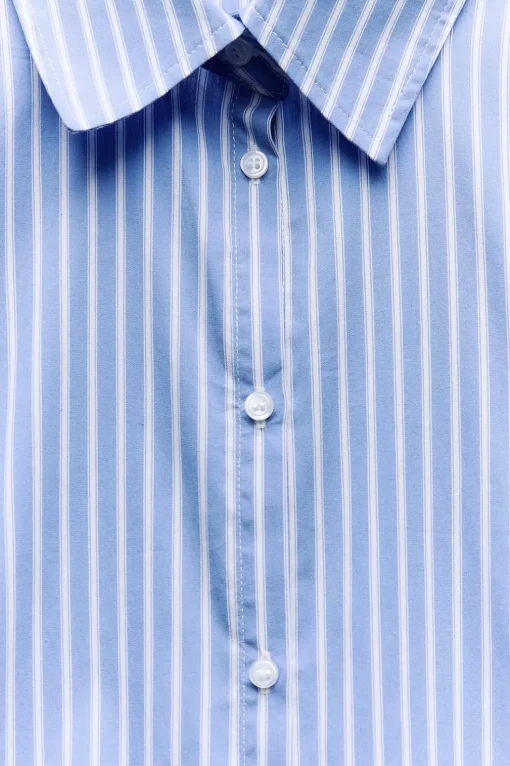 CAMISA ENTALLADA POPELÍN