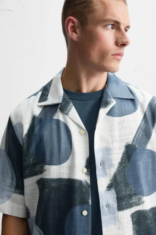 CAMISA ESTAMPADO ABSTRACTO