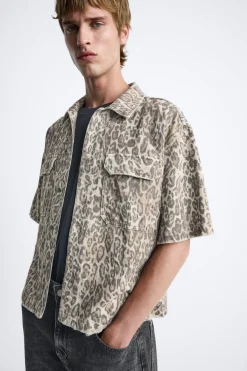 CAMISA ESTAMPADO ANIMAL